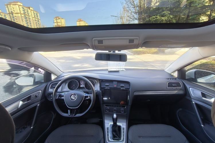 Used Volkswagen Golf 2016 230TSI Automatic Comfort Version