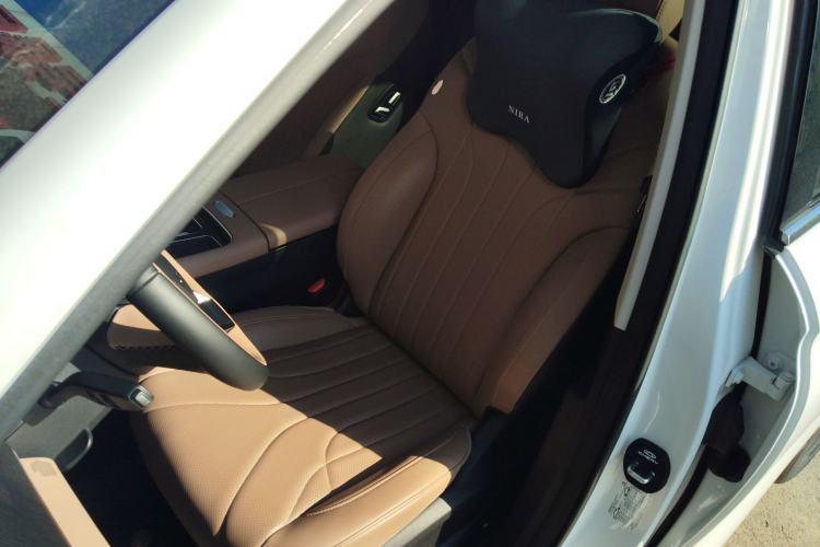 Used Chery Tiggo 8 L 2024 2.0T Two-Wheel Drive Luxury Edition 5 Seats
