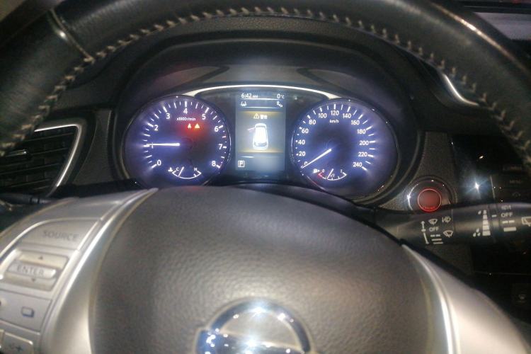 Used Nissan X-Trail 2014 2.5L CVT Luxury Edition 4WD
