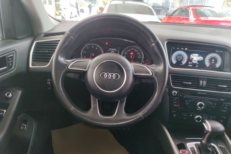 Used Audi Q5 2013 40 TFSI Ambition