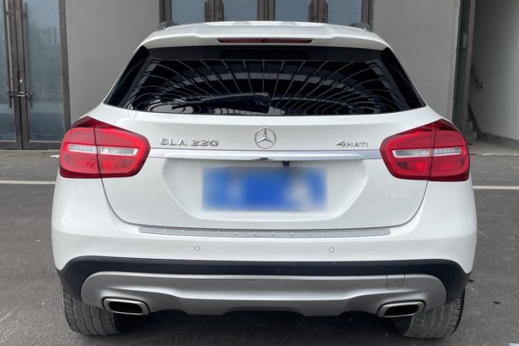 Used Mercedes-Benz GLA 2015 GLA 220 4MATIC Fashion Model