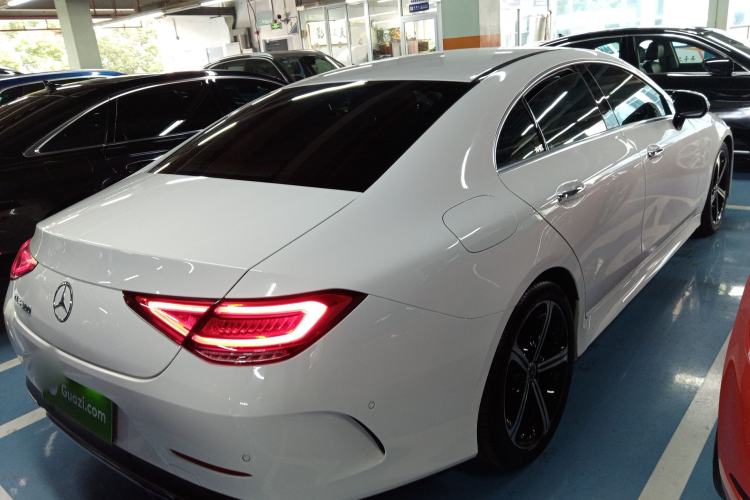 Used Mercedes-Benz CLS 2020 CLS 300 Luxury Model
