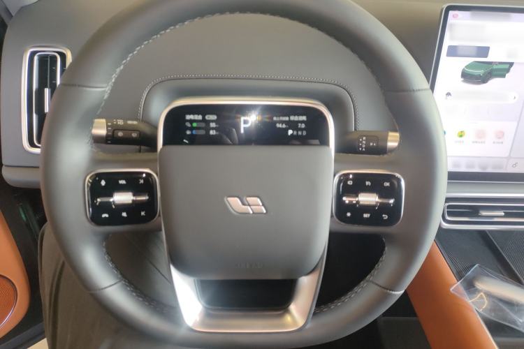 Used Li Auto L8 2025 Ultra Smart Refreshed Edition
