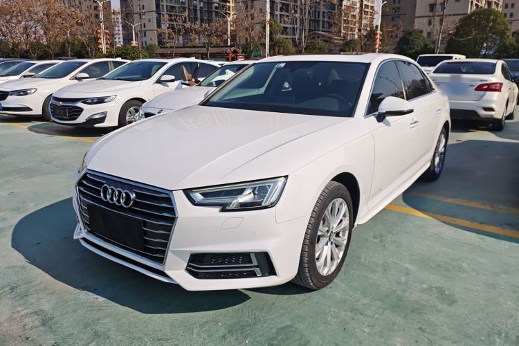Used Audi A4L 2019 40 TFSI Ambition Version China V