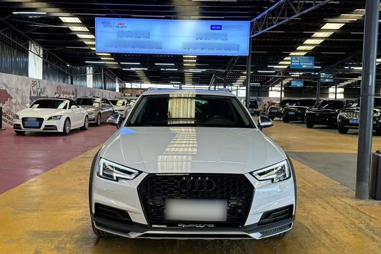 Used Audi A4 2019 45 TFSI allroad quattro Fashion Edition
