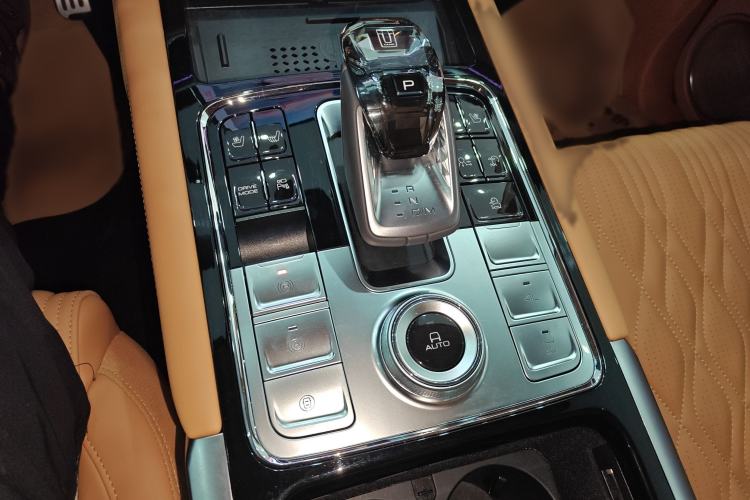 Used Tank 500 New Energy 2023 Hi4-T
