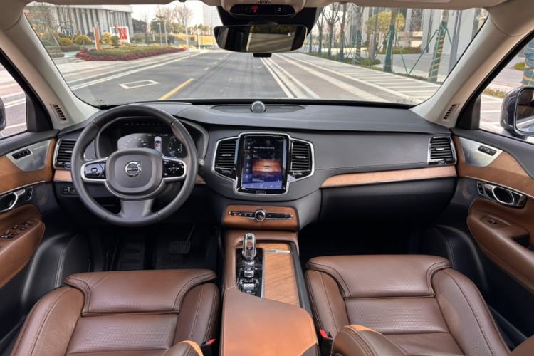 Used Volvo XC90 New Energy 2019 E-Drive Hybrid T8 Prestige 7-Seater China VI Standard
