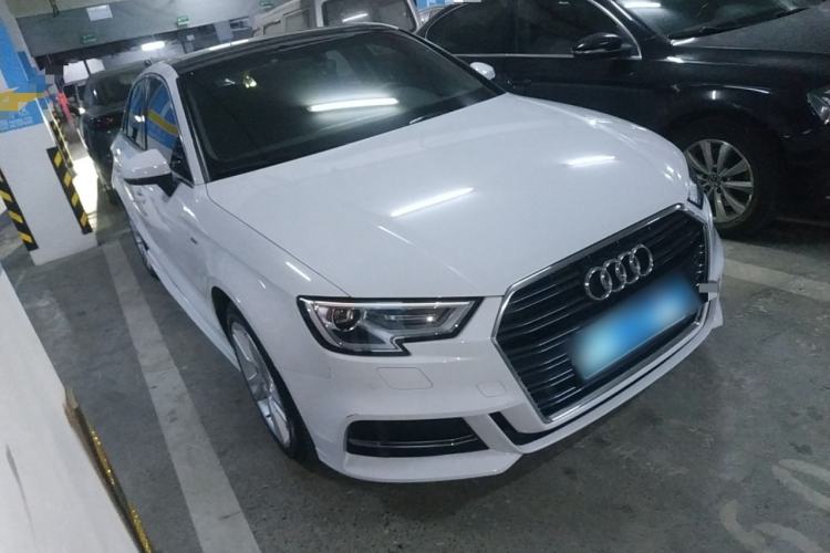 Used Audi A3 2018 30th Anniversary Edition Limousine 35 TFSI Fashion Model
