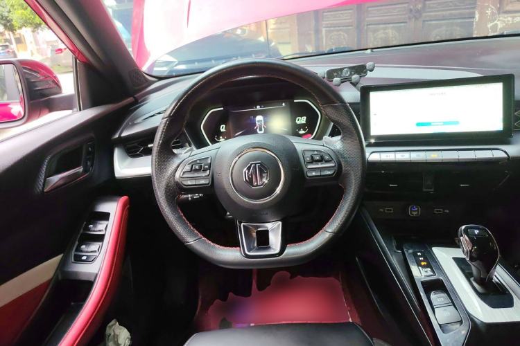 Used MG 5 2021 300TGI DCT Elegant Luxury Edition
