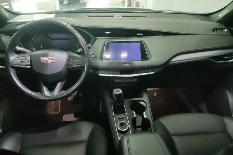 Used Cadillac XT4 2018 28T Two-Wheel Drive Leading Version