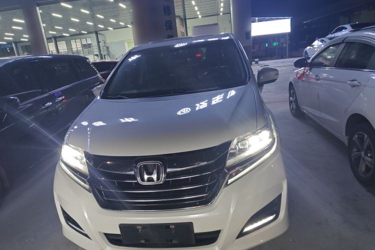 Used Honda Elysion 2016 2.4L Luxury Edition
