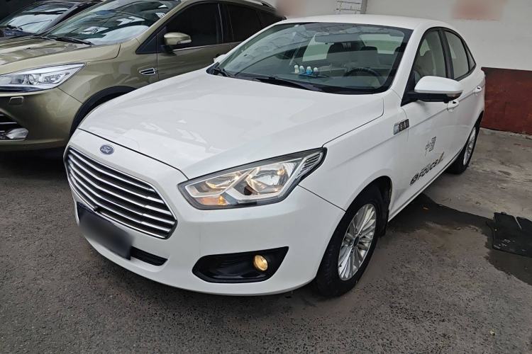 Used Ford Escort 2015 1.5L Automatic Comfort Model
