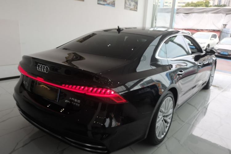 Used Audi A7L 2024 45TFSI S-line Dream-Building Edition Flow Crystal Package