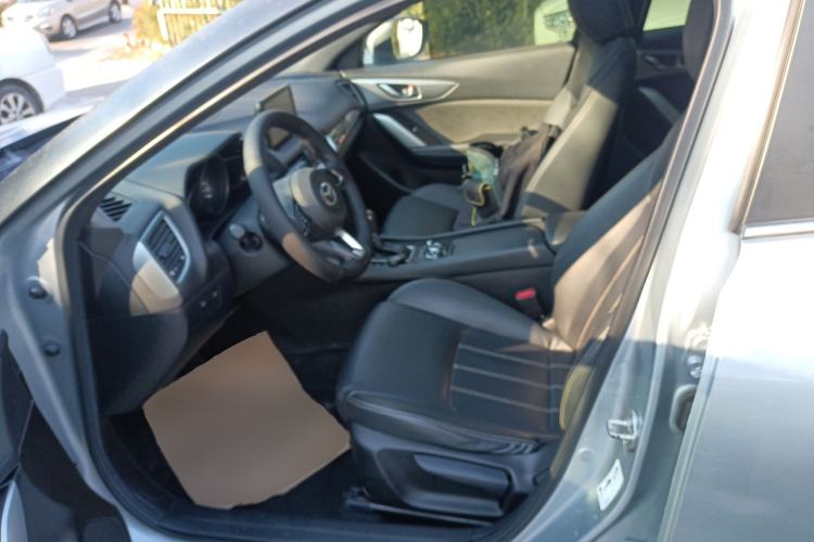 Used Mazda CX-4 2018 2.0L Automatic Two-Wheel Drive Blue Sky Dynamic Version China V Standard