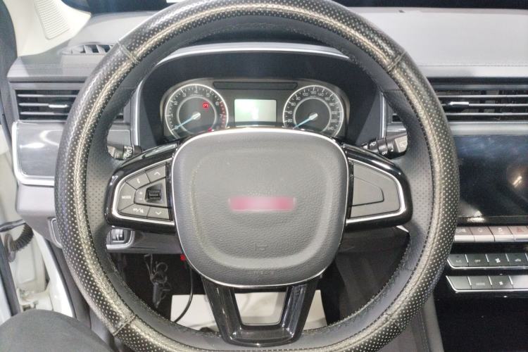 Used Sinotruk VGV U70 2020 1.5T Manual Luxury Edition 5 Seats
