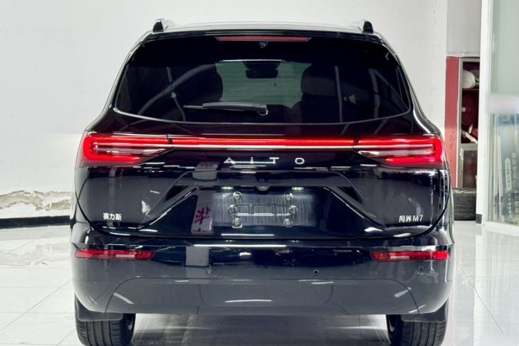 Used Hima AITO M7 2024 1.5T Intelligent Driving 4WD Ultra Version 6 Seats
