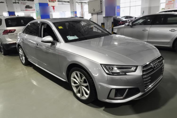 Used Audi A4L 2019 40 TFSI Fashion Edition China VI Emission Standard