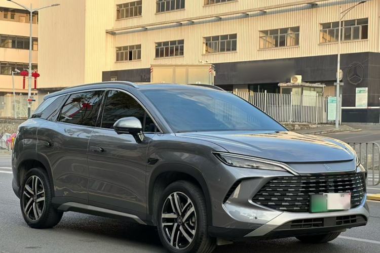 Used BYD Song L DM-i 2025 Intelligent Driving Version 112 km Beyond-Range Type
