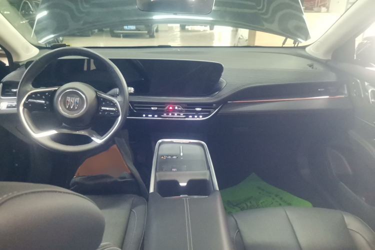 Used Buick LaCrosse 2023 28T Prestige Edition
