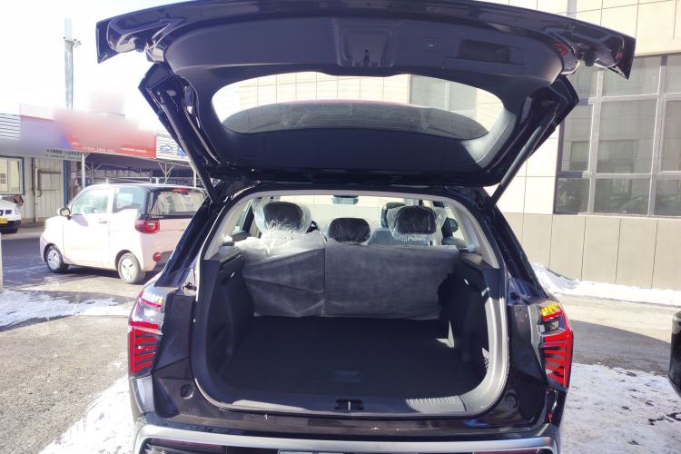 Used Hongqi HS3 PHEV 
