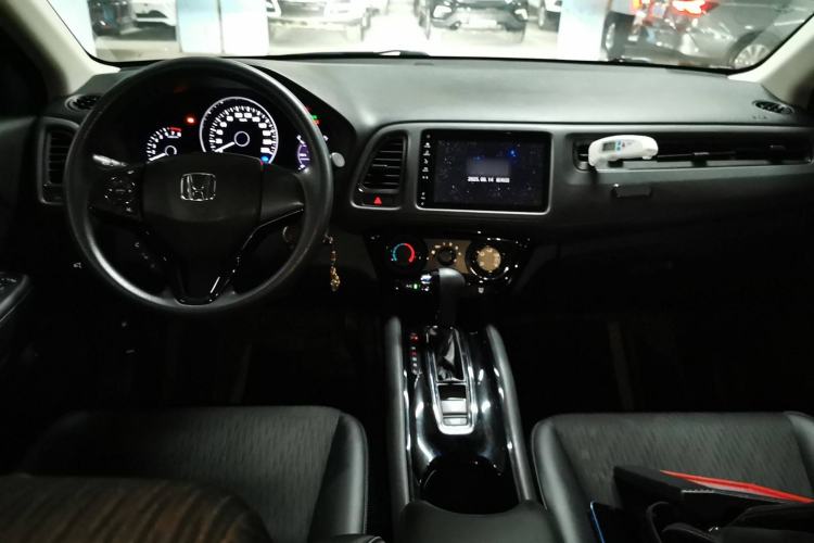 Used Honda Vezel 2020 1.5L CVT Pioneer Edition
