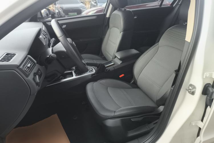 Used Qoros 3 2016 Urban SUV 1.6T Automatic Zhiyue Model
