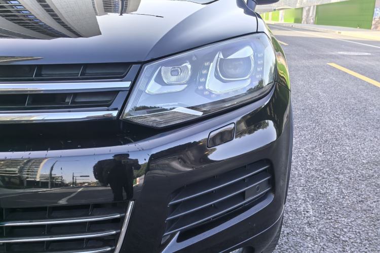 Used Volkswagen Touareg 2011 3.0 TSI Comfort Version
