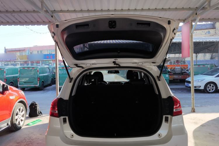 Used Haval H2 2018 Chuanxiang Edition Red Badge 1.5T Manual Two-Wheel Drive Fashionable Model