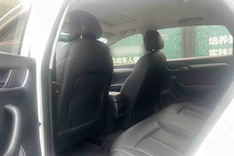 Used Roewe i6 2018 20T Automatic Flagship Edition