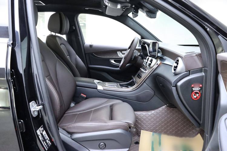 Used Mercedes-Benz GLC 2020 GLC 300 L 4MATIC Dynamic Edition
