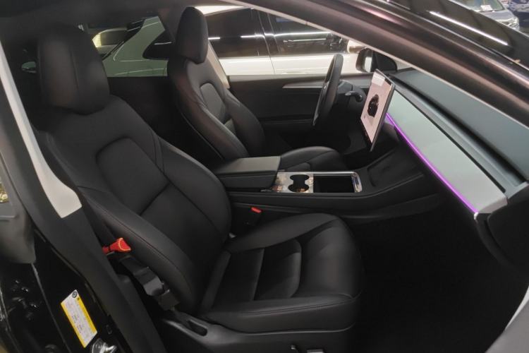 Used Tesla Model Y 2023 Rear-Wheel-Drive Version