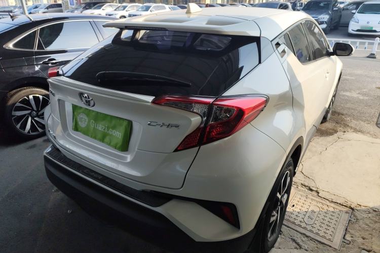 Used Toyota C-HR 2020 2.0L Leading Edition
