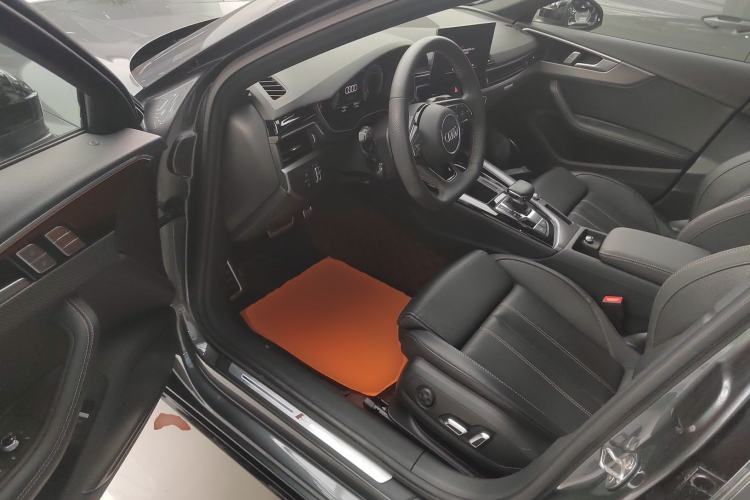 Used Audi A4L 2024 40 TFSI quattro RS Performance Package