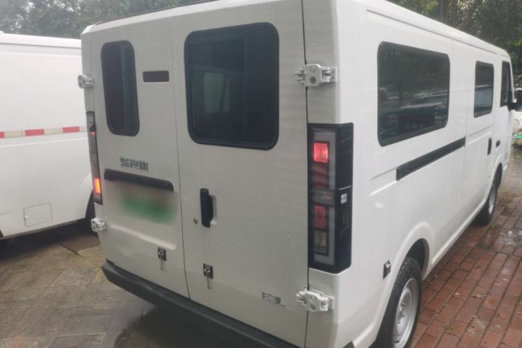 Used SRM New Energy E3L 2024 Standard 6-Seater Bus