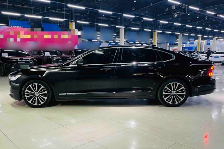 Used Volvo S90 2024 B5 Zhiyi Luxury Edition
