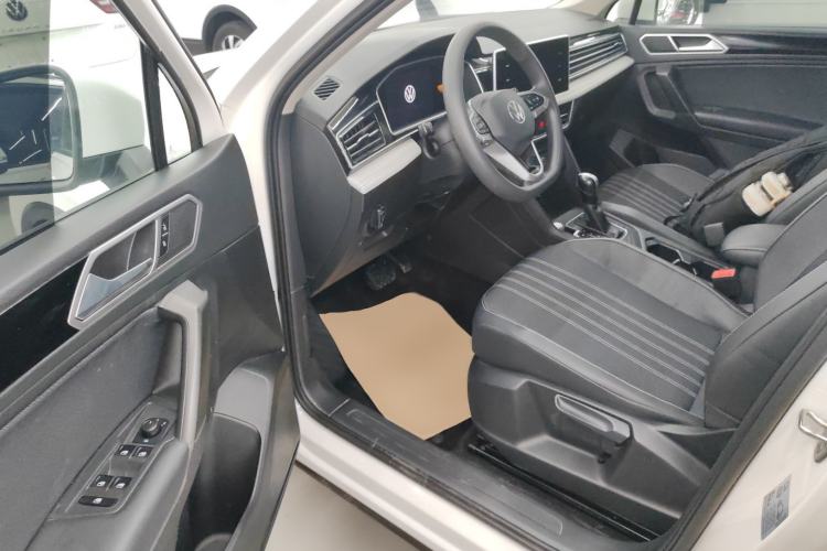 Used Volkswagen Tiguan L 2022 330TSI Automatic Two-Wheel Drive Comfort Edition
