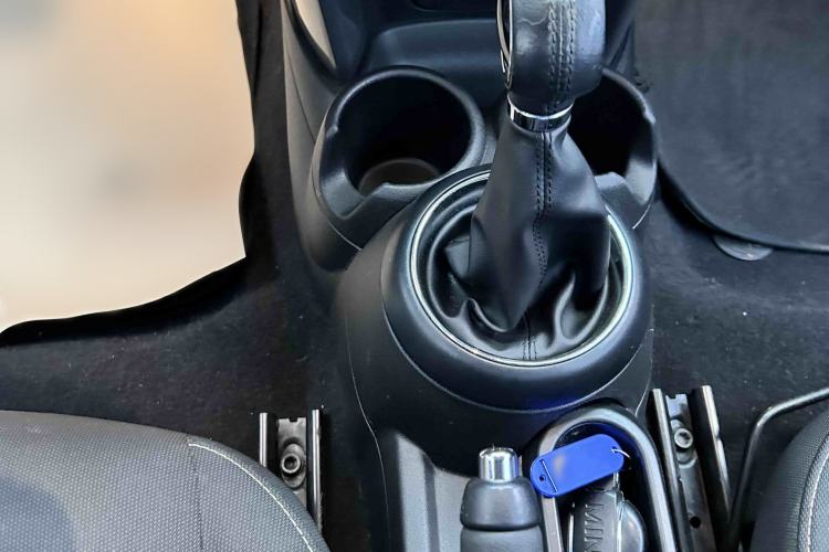 Used  MINI 2016 1.2T ONE Pioneer Edition
