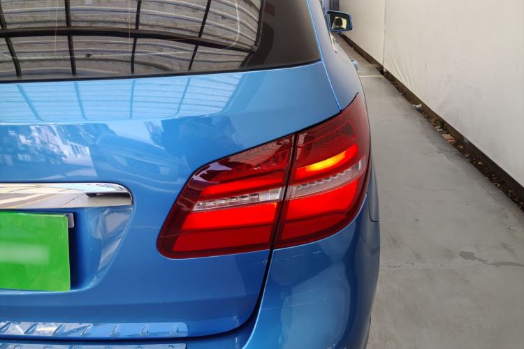 Used Mercedes-Benz B-Class 2015 B 200 Fashion Model