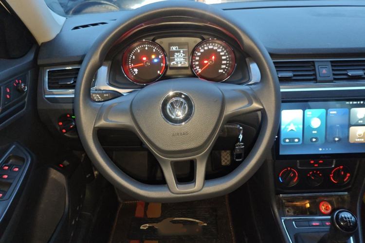 Used Volkswagen Bora 2019 Facelift Bora·Legend 1.5L Manual Fashion Edition China VI Standard
