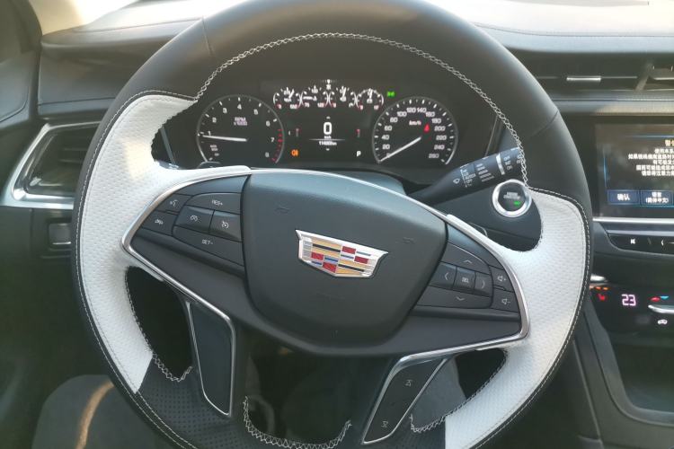 Used Cadillac XT5 2018 28T Four-Wheel Drive Luxury Model
