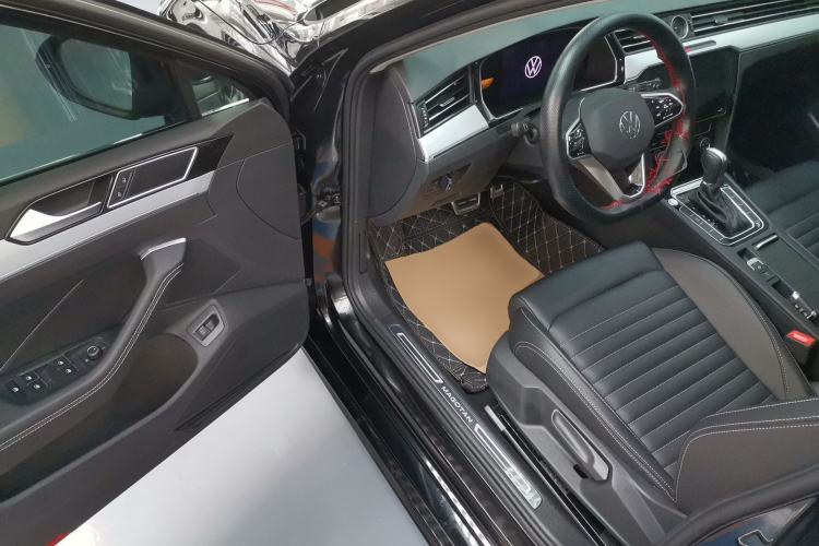 Used Volkswagen Magotan 2023 2 Million Units Limited-Edition 280TSI DSG Comfort Version
