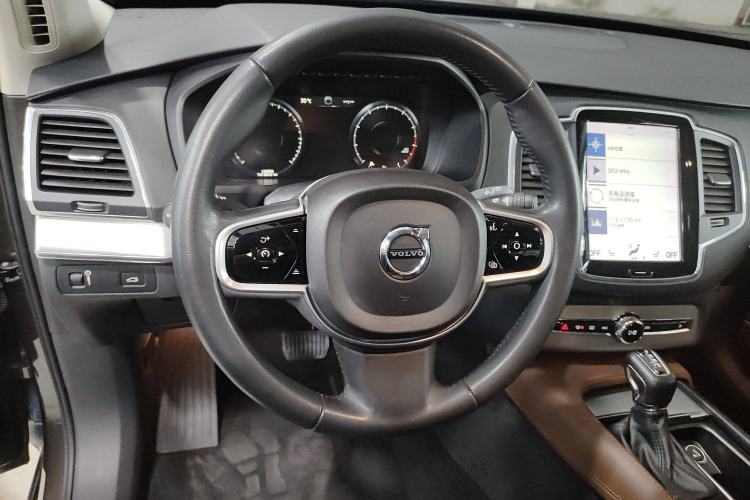 Used Volvo XC90 2019 T5 Zhiyi Edition 7-Seater China V Emission Standard
