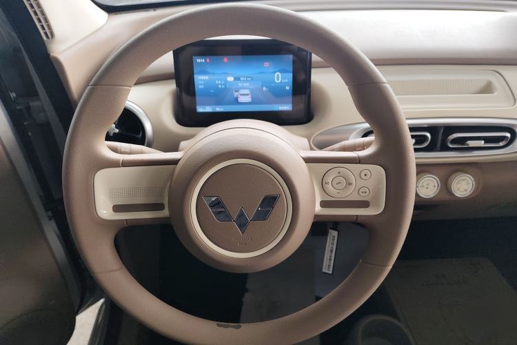 Used Wuling Hongguang MINIEV 2025 Four-Door Version Advanced Edition
