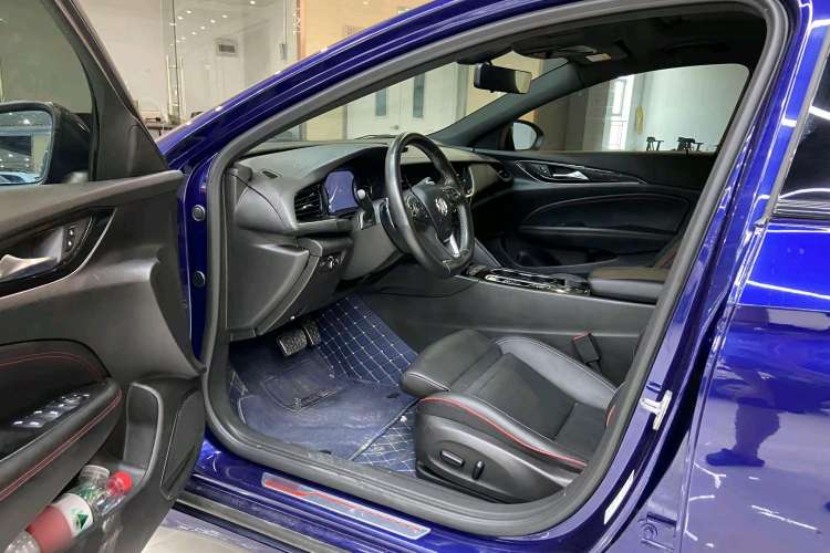 Used Buick Regal 2020 GS 28T Elite Model
