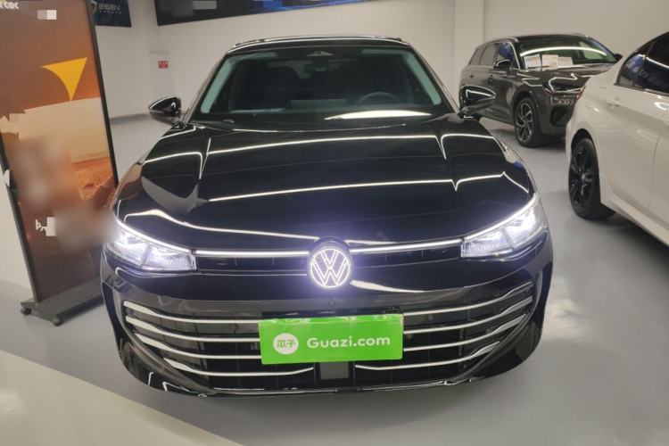 Used Volkswagen Passat 2025 Pro 380TSI Dragon Edition
