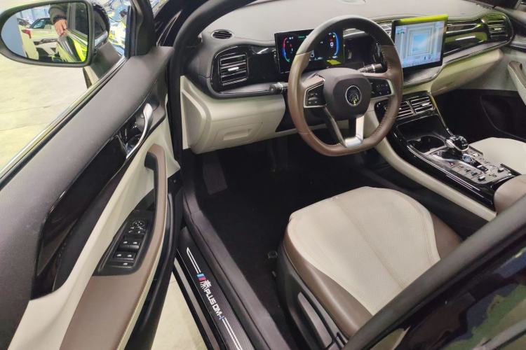 Used BYD Qin PLUS 2023 Champion Edition DM-i 55KM Leading Model