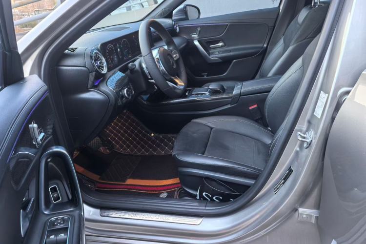 Used Mercedes-Benz A-Class 2020 Restyled A 200 L Sport Sedan Fashion Version