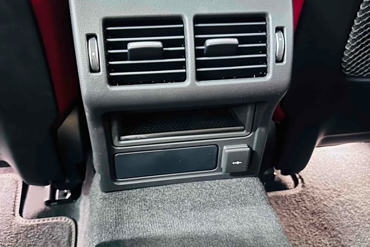 Used Jaguar XEL 2024 2.0T 250 PS R-DYNAMIC S Advanced Sport Edition
