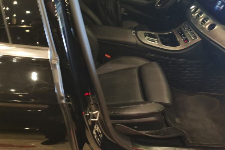 Used Mercedes-Benz E-Class 2021 E 260 L
