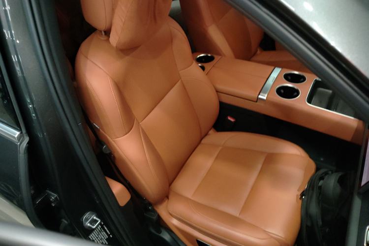 Used Li Auto L8 2023 Pro Model
